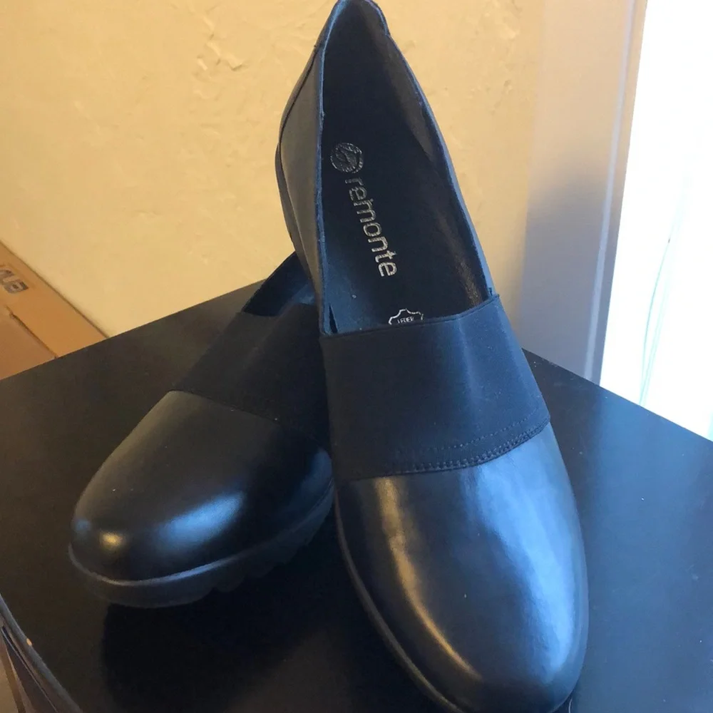 Remonte black leather and fabric pumps size 40/8.5 - Picture 1 of 6